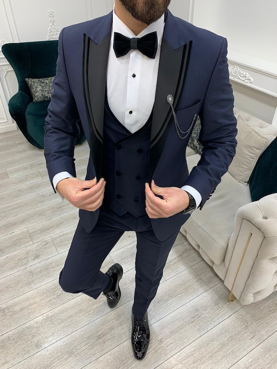 open lace back dress Navy Blue Velvet Men Suit Peaked Lapel Double Breasted Prom Suit main image 0