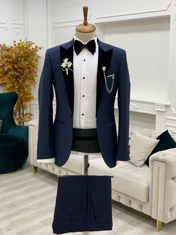 Navy blue slim store fit prom suits