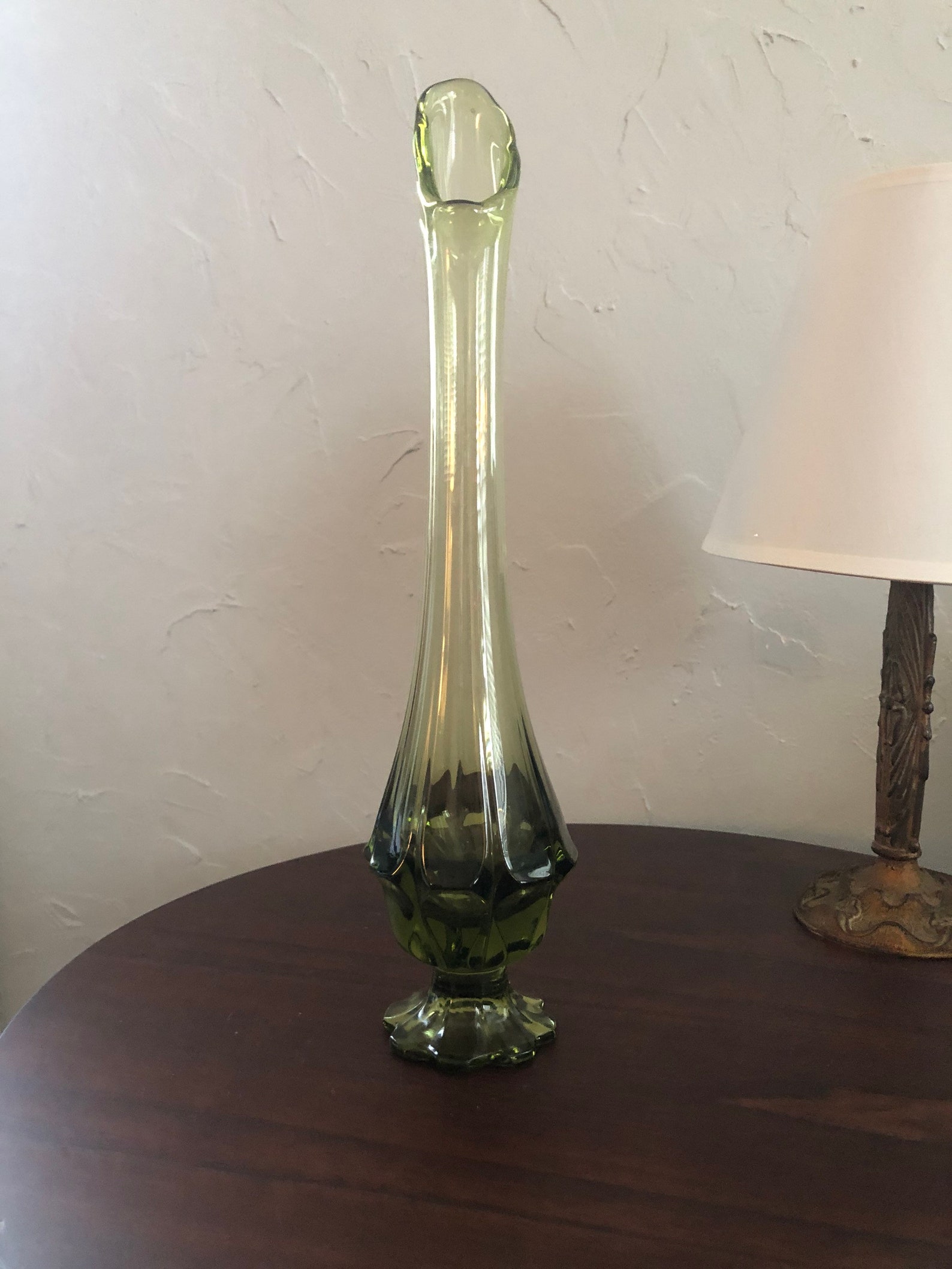 Vintage L.E. Smith Swung Pedestal Green Glass Vase Etsy