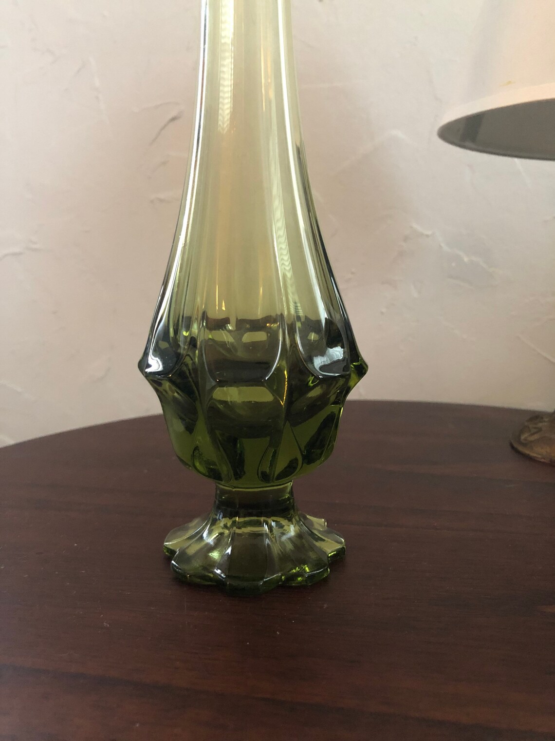 Vintage L.E. Smith Swung Pedestal Green Glass Vase Etsy