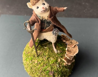 Ratón de fantasía taxidermia *Caballero del bosque*