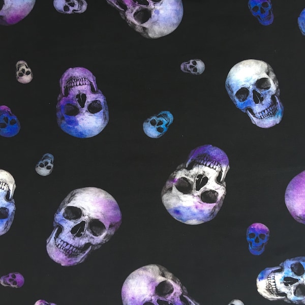 Jersey Stoff Totenköpfe Halloween schwarz violett  Digitaldruck