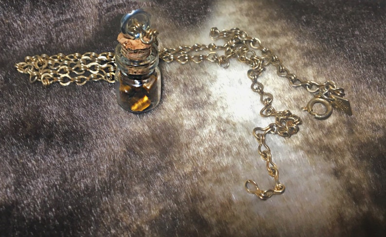 Tiger\u2019s Eye glass vial