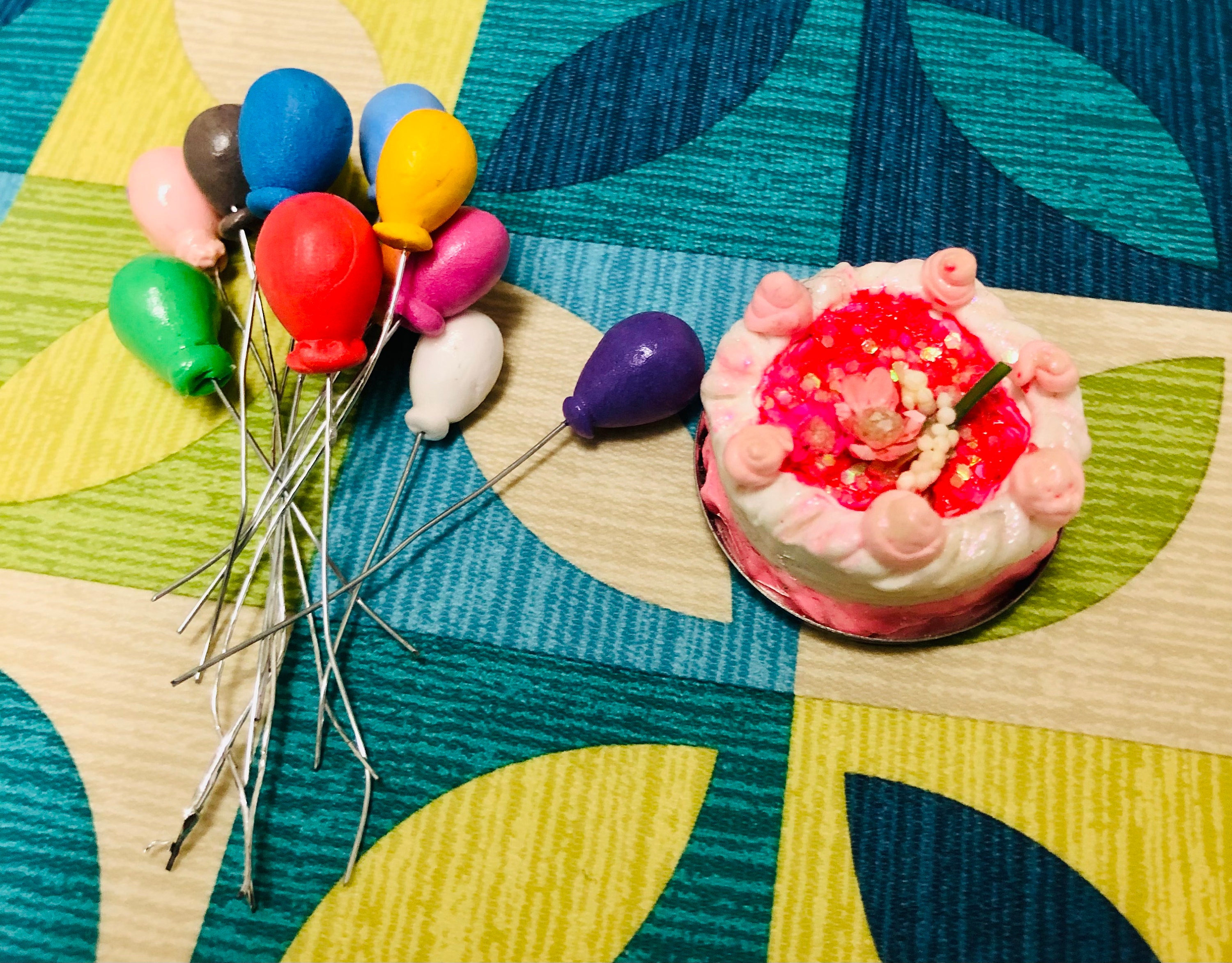 CENPEK Confezione da 12 palloncini in schiuma per casa delle bambole 1:12, decorazione fai da te per casa delle bambole