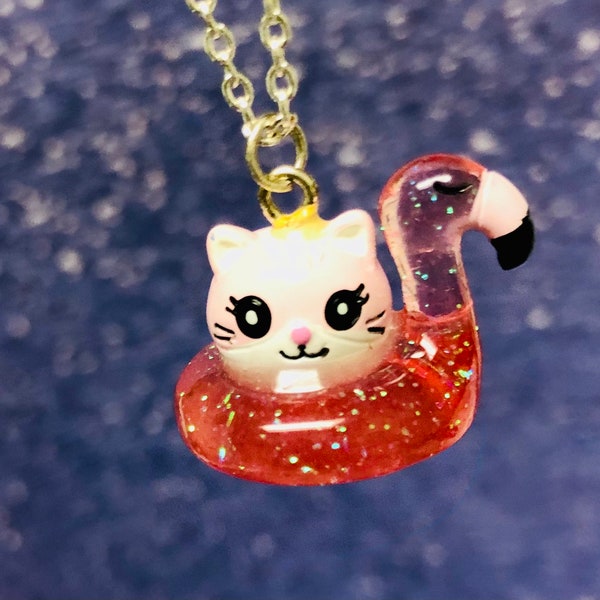 Kawaii kitten on floatie necklace - Cute necklaces for teens - flamingo necklace - kawaii kitten necklace - trending teen jewelery