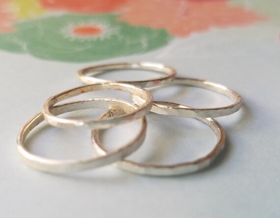 Minimalist Wedding Band 5 Piece Hammered Copper Ring Stack Delicate Ring Set Bohemian Gypsy Thin Handmade Boho Jewelry