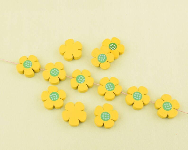 Yellow flower patterned dots wood beads,19mm Natural Wooden Flower beads For Baby Making Handmade Jewelry DIY Craft Beads