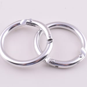 Aluminum Carabiner keychain,Silver round carabiner spring gate ring carabiner hook clasp key rings for purse handbag DIY making 10 pcs