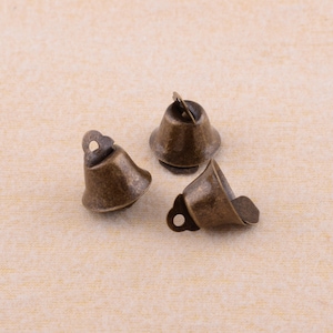 Bronze Jingle Bells Small Decorative Bells Metal Pet Collar Bells 14MM Dog Pet Charms Drops Pendants Hanging Decoration