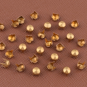 Mini Nailheads Studs,Round cone Claws Rivets,4mm brass fashion prong rivets,Antique gold leather Decorative Spikes clothing Studs 500 pcs