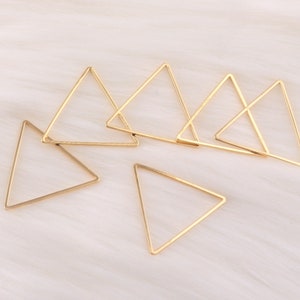 Gold Plated hollow charm,27mm Brass filigree triangle pendant connectors,Simple fashion earring necklace DIY Jewelry 10 pcs (JB116)