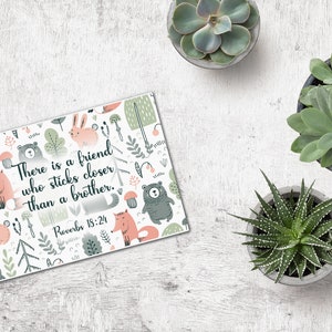 Carte postale Cadeau Encadrement Impression JW - Ours et Renard - Ami - Proverbes 18:24