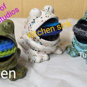 Glazed Ceramic Frog Scrubbie holder with double thickness handmade Scrubbie