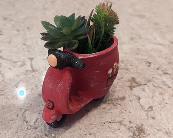 Scooter Planter (plant not included)
