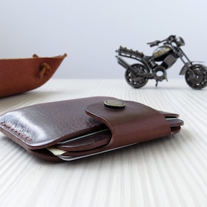 Kleiner minimalistischer Leder Geldbeutel Kartenhalter für Männer und Frauen, Mädchen schlanke Mini Geldbörse und Jungen. Visitenkartenetui