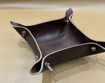 Leather Desk Tray, Wallet Tray, Leather Catchall Tray, Vegetable Tanned Hard, Leather Tray.