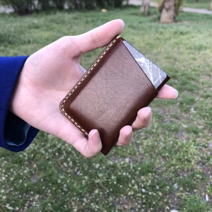 Cartera minimalista para hombre y mujer Cartera de bolsillo frontal Cartera pequeña de cuero Tarjetero Funda para tarjeta de crédito Tarjetero imagen 2