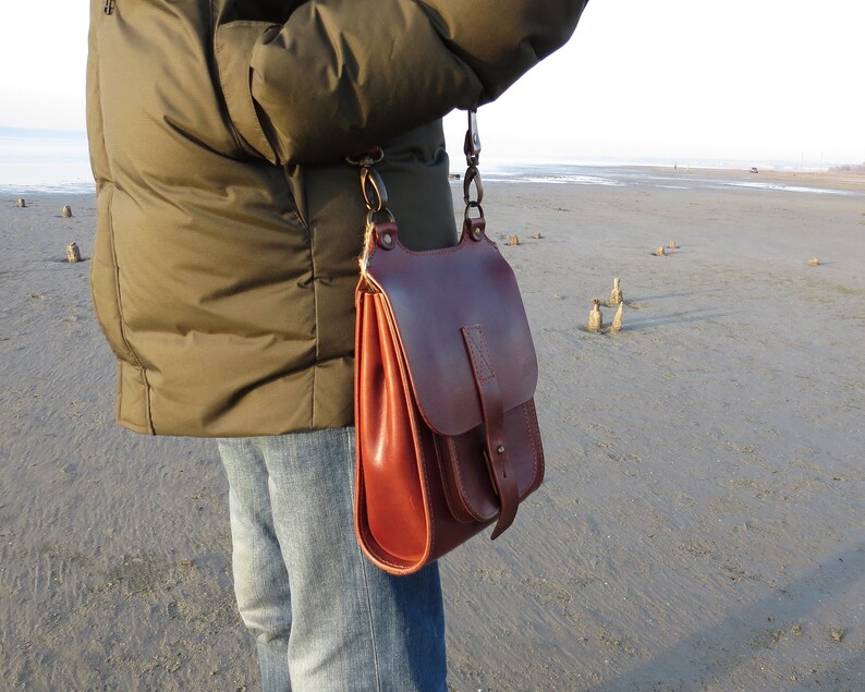 Кожаная сумка-мессенджер женская Коричневая сумка через плечо Сумка на плечо Подарок для нее image 5