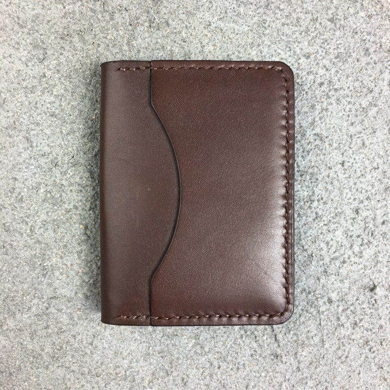 Minimalist leather wallet Slim bi fold wallets for women and men Leather card holder Business card holder Small credit cardholder