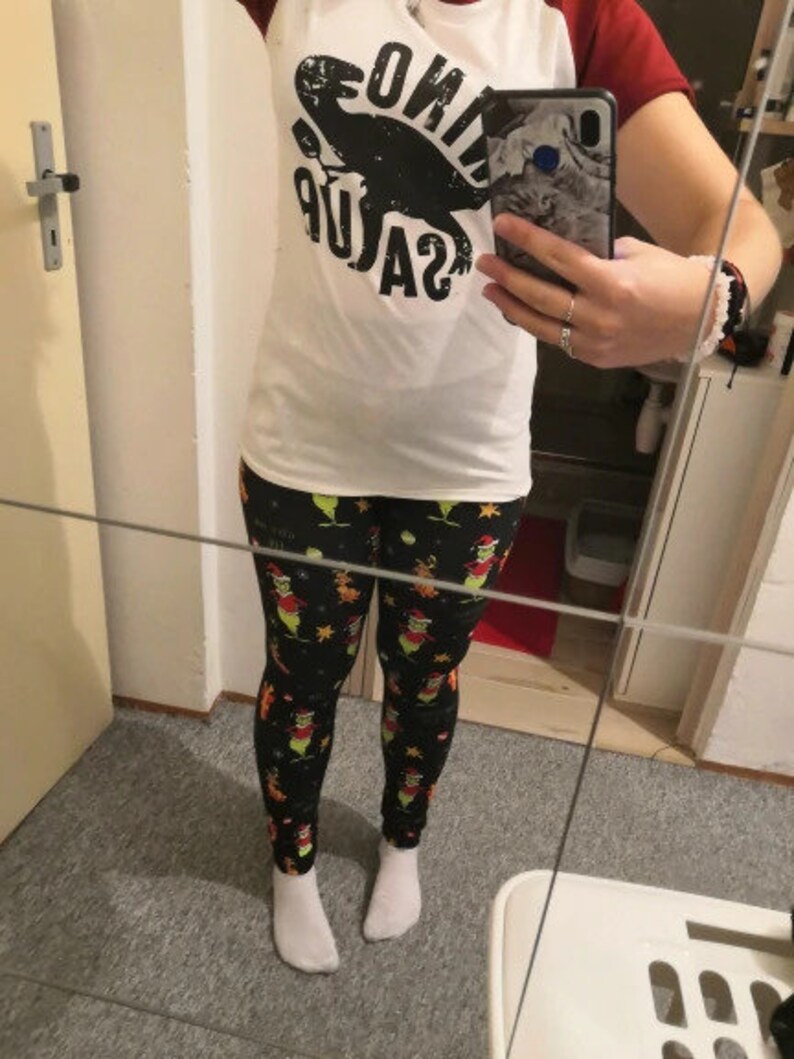 grinch yoga pants