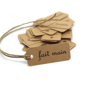 30 etichette “fatte a mano” + filo
