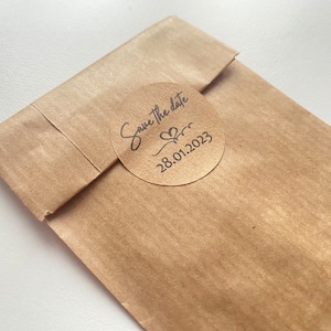 28 étiquettes autocollantes "save the date"