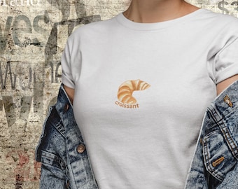 Croissant Graphic Tee, Women's Croissant Graphic T-shirt, Cotton Tee France, T-Shirt for Foodies, shirt french food lover