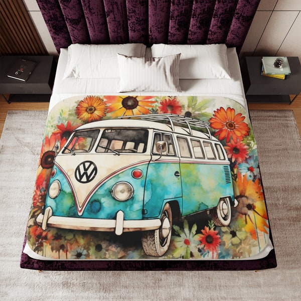 Retro Hippie Van Quilted Blanket NCU0TH357