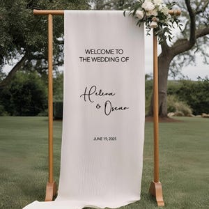 Wedding Fabric Welcome Sign, Fabric Sign, Custom Linen Wedding Signs, Modern Wedding Welcome Sign, Wedding Welcome Signs