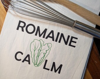 Funny Lettuce Tea Towel | Romaine Calm Pun | Cute Vegetable Kitchen Decor | Playful Foodie Gift | Humorous Cooking Towel