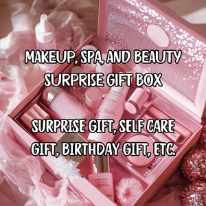 CAPSULE Scoop Makeup and Beauty Surprise Gift Box