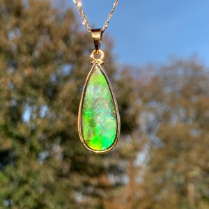 Stunning Top Grade Ammolite Pendant, Ammolite Teardrop Pendant, Handmade in 18ct Gold-on-925 Silver, Ammolite Jewellery, Biogenic Gemstone