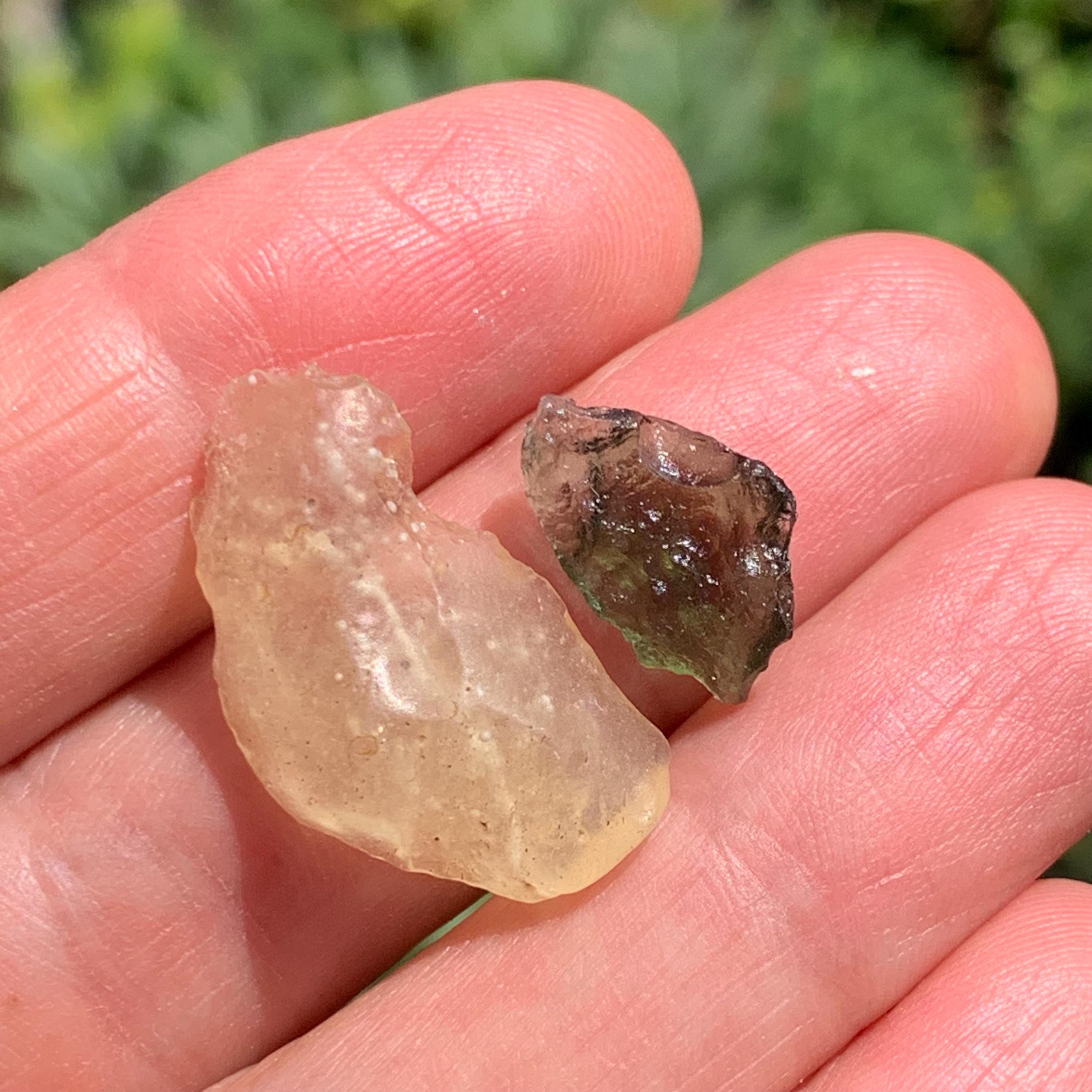 モルダバイトとリビア砂漠ガラス標本セット、希少なテクタイトギフト