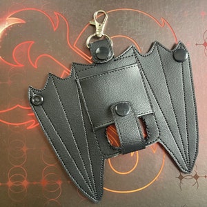 Bat winged Inhaler Holder, The Original and First Bat Winged inhaler holder, Gothic Inhaler Holder, Witchy, Inhaler Holder