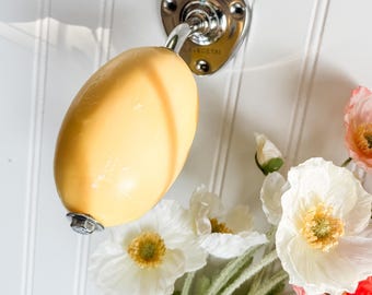 French Savon de Marseille Rotary Wall-Mounted Soap - Mount and Soap (240g) included