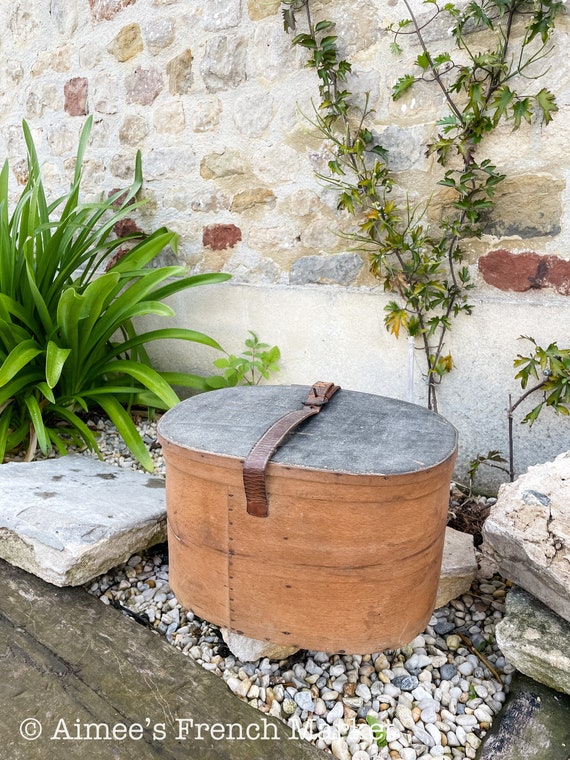 Large Antique Bentwood Hat Box French Wooden Stor… - image 1