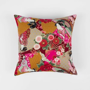 Japanese Pillow Cover with Geisha – Japanese Tradicional Floral Print – in Red