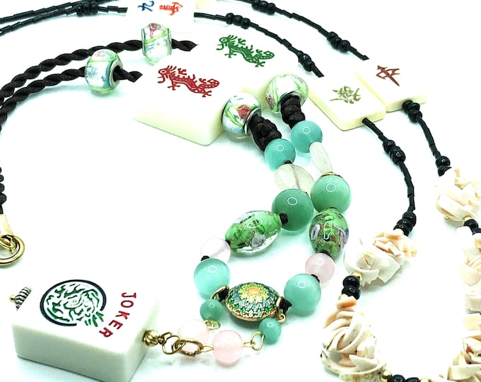 Mahjong necklaces with a hint of flowers