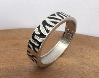 Modernist Black Ivory Gold Tone Striped Enamel Bracelet Spring Hinge  Bangle