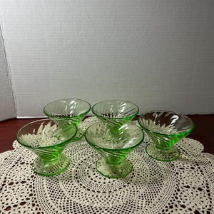 vintage uranium green glass sherbet or dessert cups