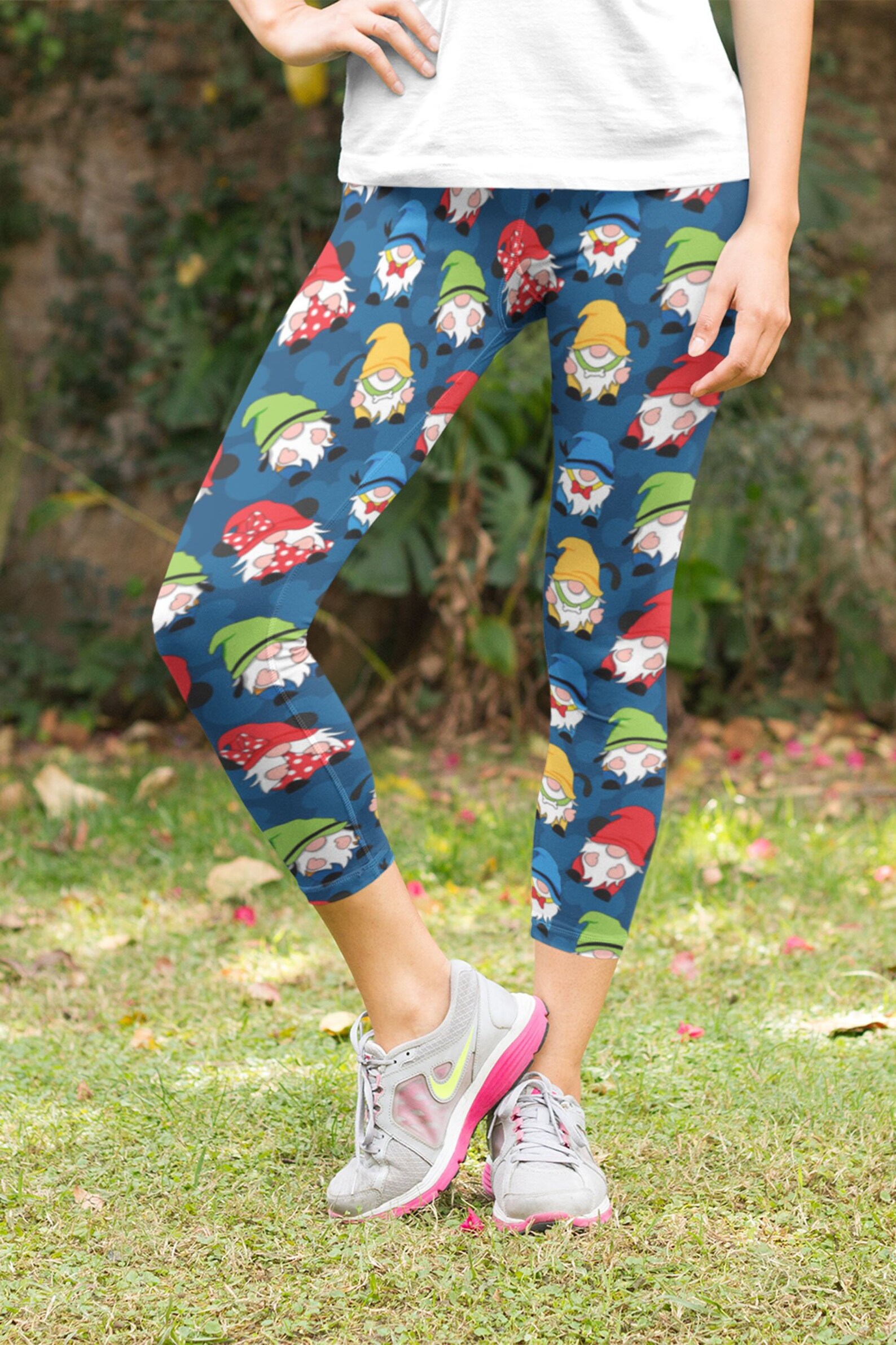 Gnomes Capri Leggings With Pockets Women's Etsy