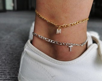 Charm Anklet Fashion Jewelry with Adjustable Chain Foot Chain Anklet Cute Anklets for Girls Environmentally Friendly Vacuum18K Gold Plated Initial Anklets IORMAN Anklet with Letter Alphabet