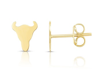 14K Yellow Gold Reversible Round Bull Taurus Zodiac Sign Pendant with Cuban Chain Necklace
