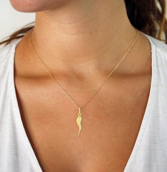 Yellow 18-Karat Gold Italian Horn Pendant