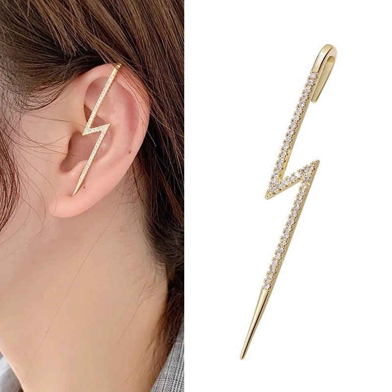 Gold Plated Micro Pave Lightning Bolt Ear Cuff bar Earring Etsy.de