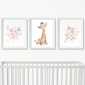 Baby Girl Giraffe Wall Art, Floral Animal Set of 3 Printable Prints, Baby Girl Nursery Wall Art, Giraffe Nursery Set of Digital Prints