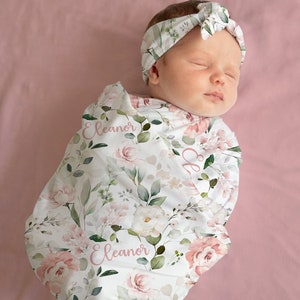 Soft Pink Floral Baby Girl Blanket Hat Set -Personalized Baby Girl Swaddle Set - Name Announcement -Personalized Baby Girl Blanket - A543