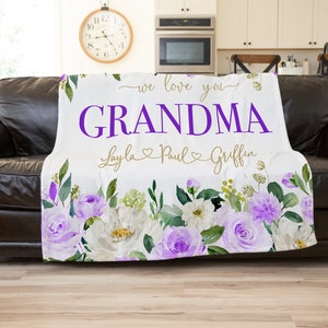 Grandma Mother&#39;s Day Gift for Grandmother, Mothers Day Blanket,  Present for Mom from Grandkids,  Floral Name Blanket, Custom Throw Blanket