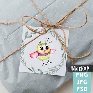 PNG+PSD mockup bruiloft bedankkaartje, kerstvierkant label mockup, sjabloon voor mockups cadeaukaartjes, bedankje gunst tas-tag mockups, mock-up tag download