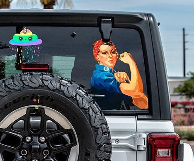 Download JPG PSD Vinyl decal / sticker Rear Window Car Mockup 4x4 ...